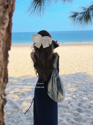 Liseyen 设计师款 咋办这套也好看哎长袖斜肩t恤长款半身裙两件套