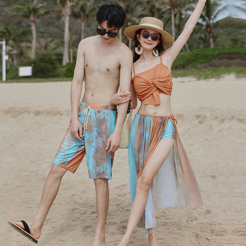 情侣泳衣2025新款女款三件套长裙子男士宽松弹力沙滩裤度假风泳装 情侣泳衣2025新款女款三件套长裙子男士宽松弹力沙滩裤度假风泳装