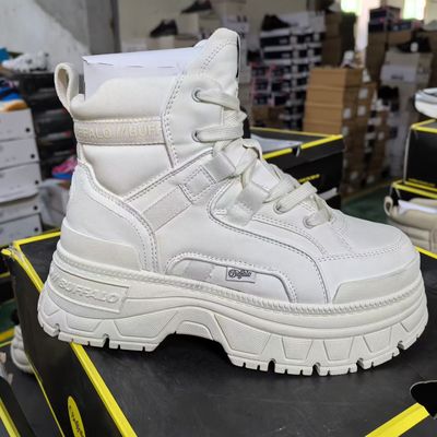 10.16 B.F 冬季时装靴马丁靴厚底增高户外靴机能风 探五