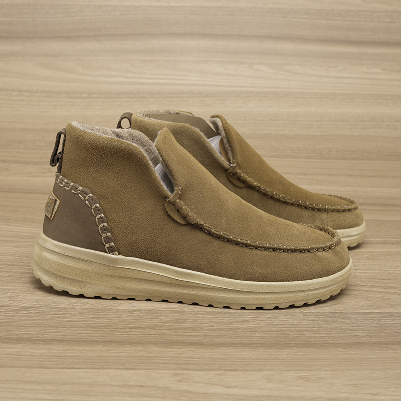 DU秋冬新品中高帮时尚休闲靴