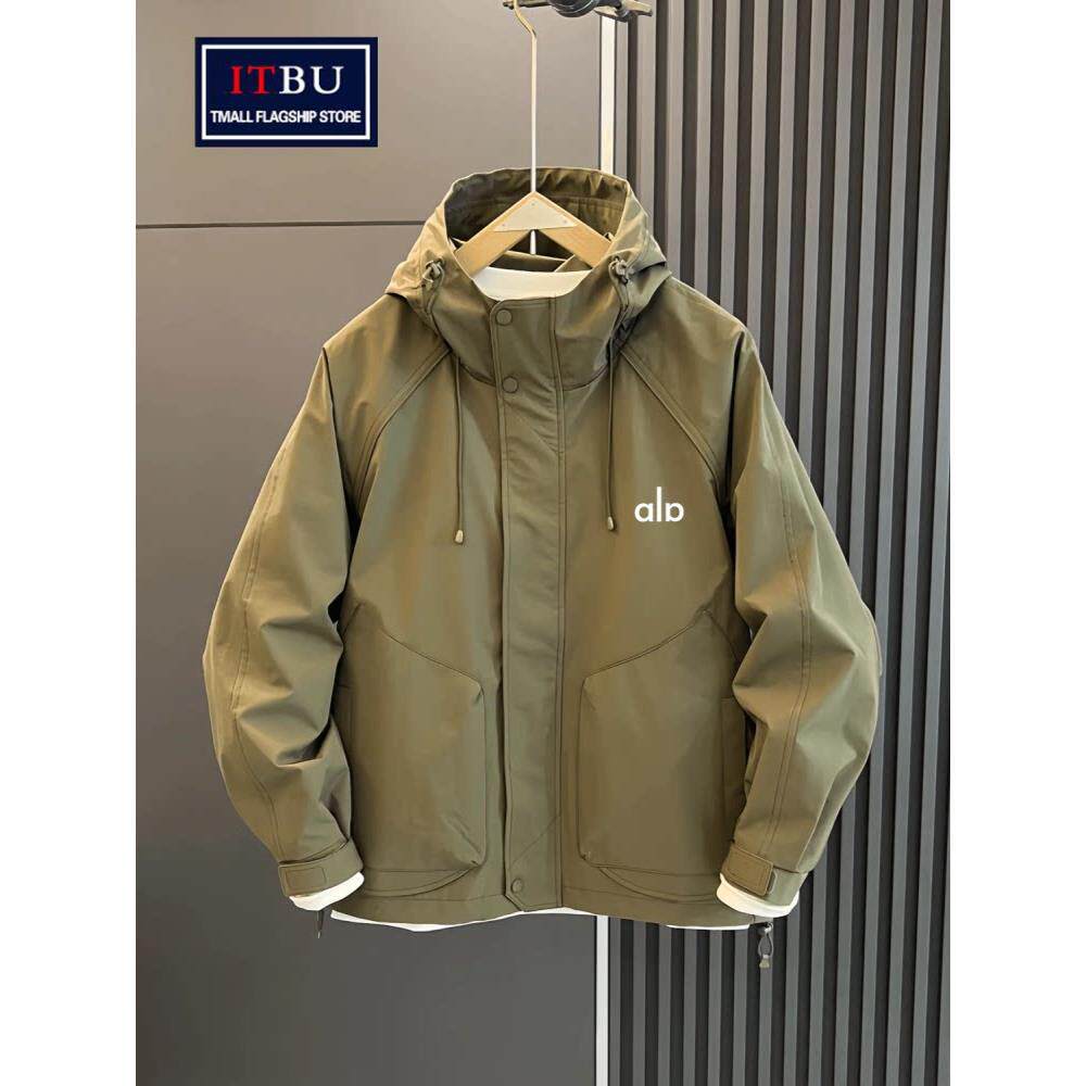 工装冲锋衣外套男士春秋冬季2025新款运动休闲连帽夹克棉衣服男款