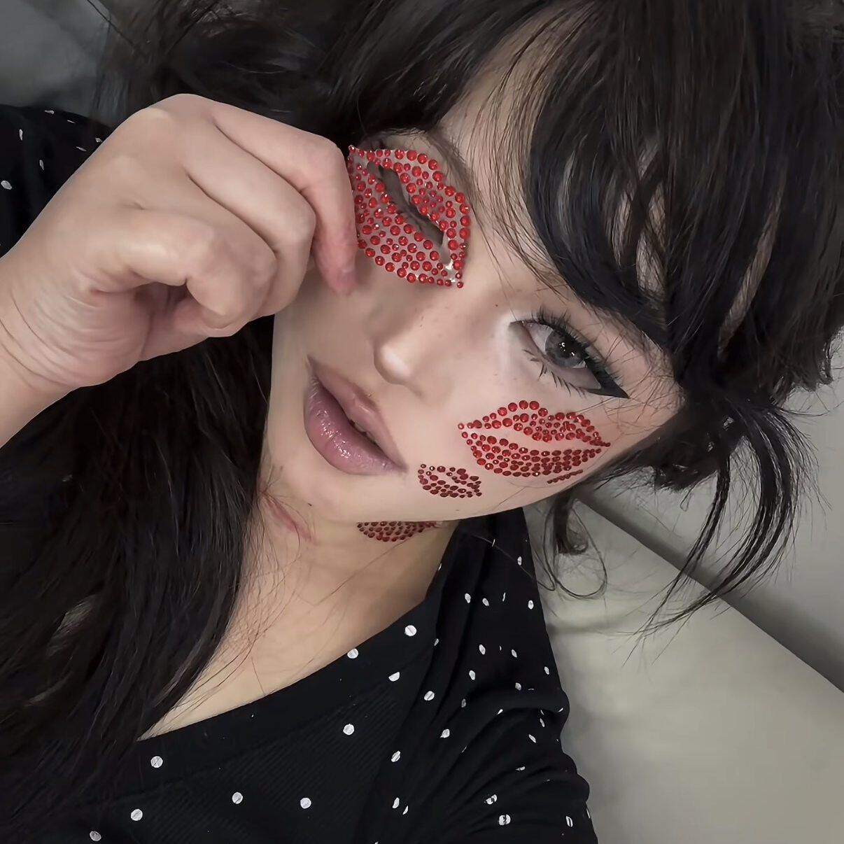 【给我一个香吻】手工化妆贴纸闪钻夸张个性妆容水钻泪钻面部贴饰