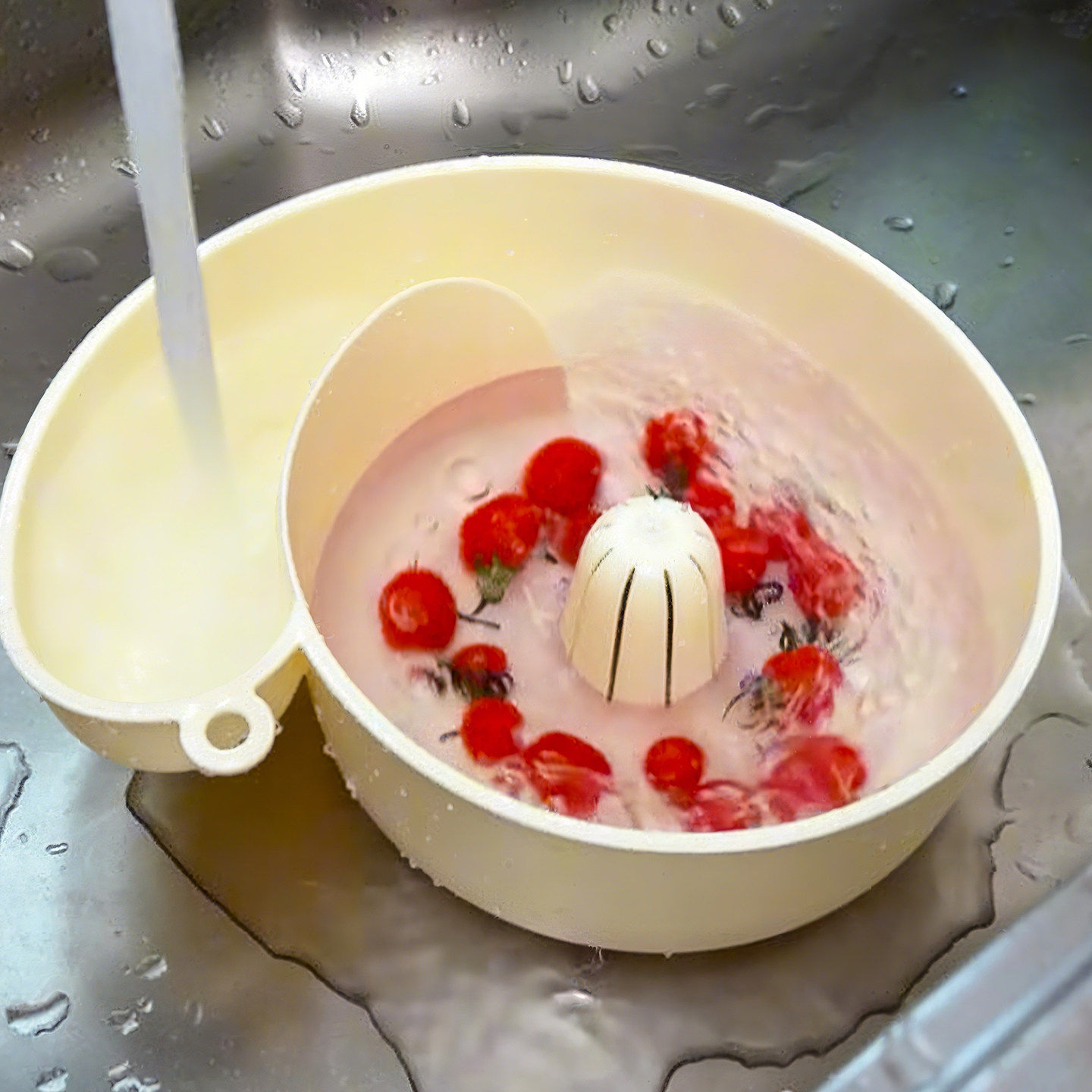 自动洗水果神器!蜗牛沥水篮食品级厨房专用旋转洗菜盆水果盘家用