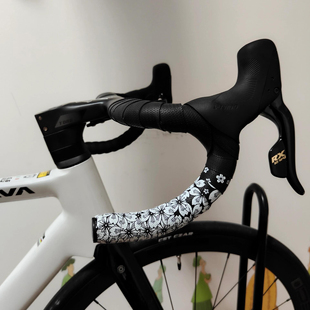 樱花公路车把带黑色渐变木乃伊NPY弯把绑带骑行装备减震吸汗防滑
