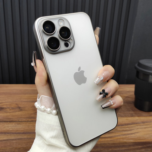 苹果17自带镜头膜手机壳