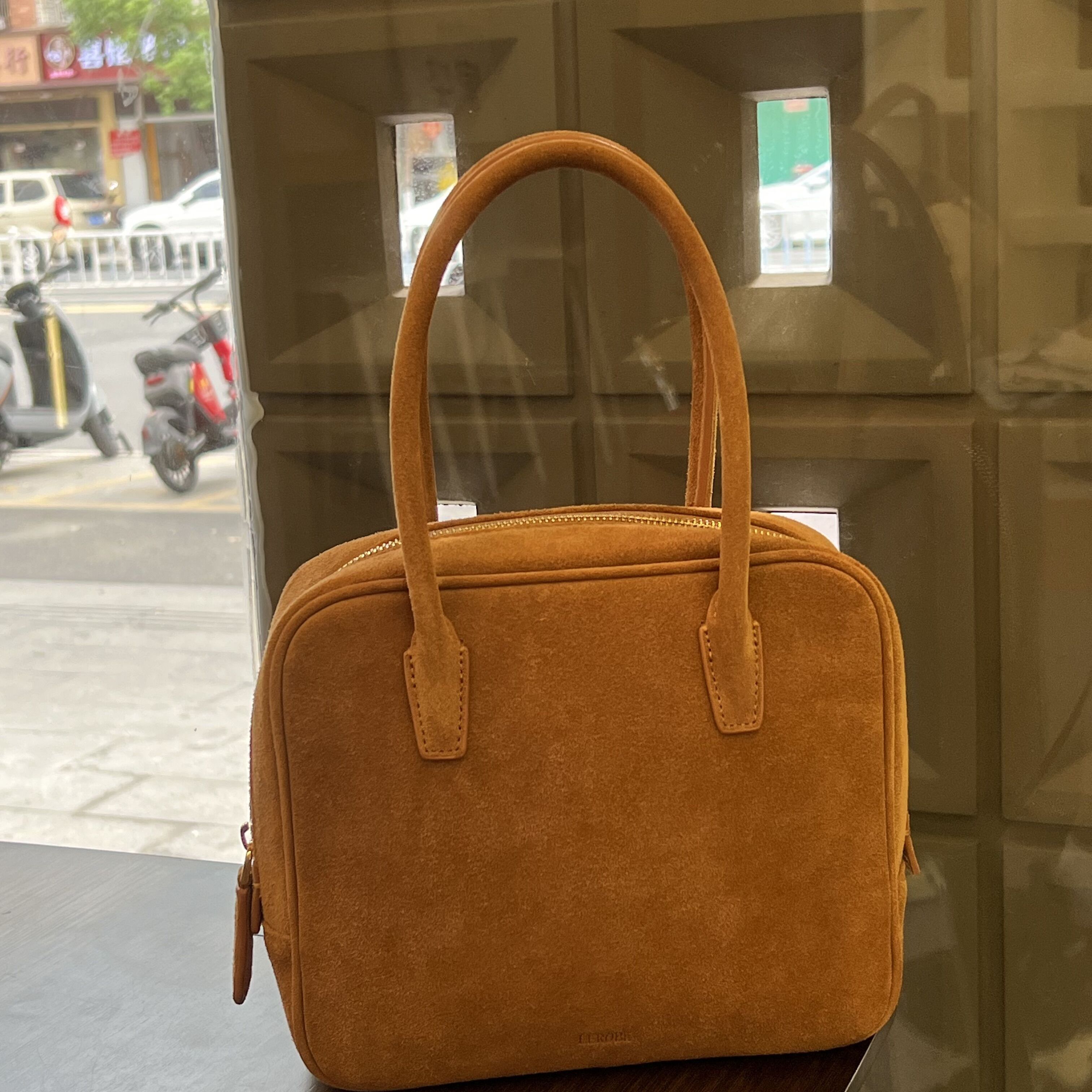 麂皮+美娜+韩国设计+方包