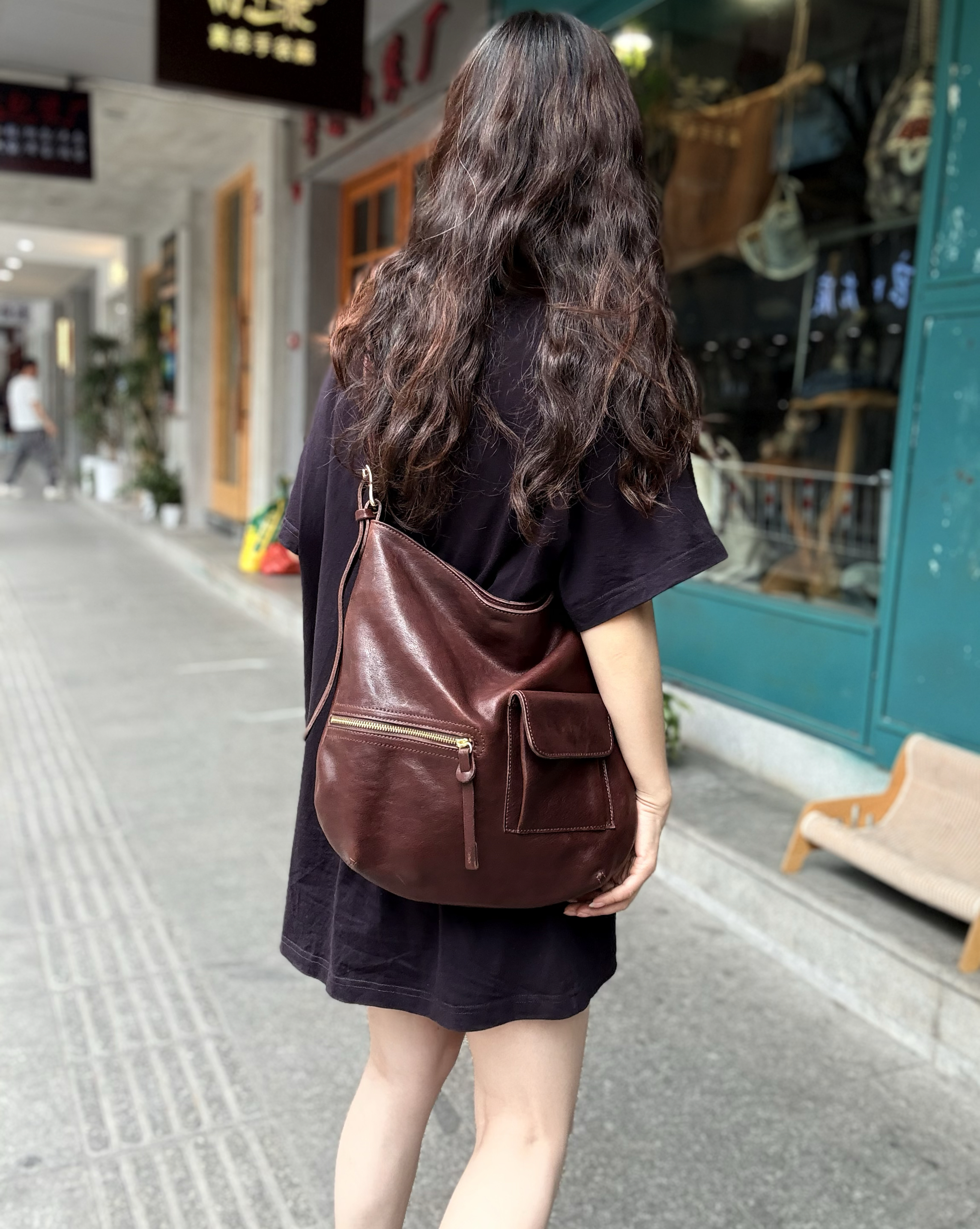 皮曼巴高定2025新复古植揉软牛皮大容量托特包女高级感通勤斜挎包