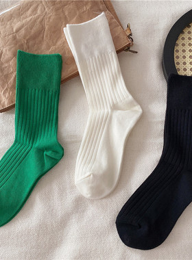 秋季绿色袜子女竖条纹双针中筒棉袜高质纯色黑白日系学院风堆堆袜