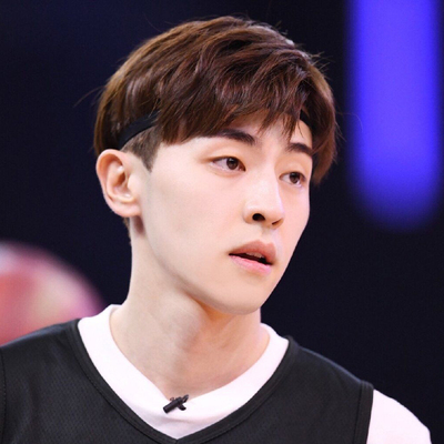 黑色弹力运动跑步导汗防滑发带