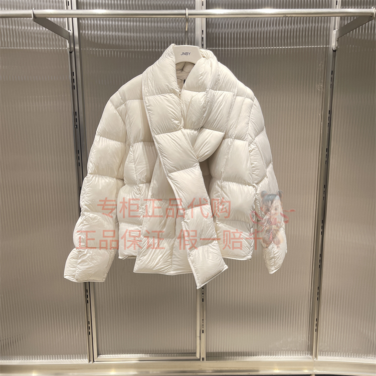 江南布衣羽绒服5P0C14030