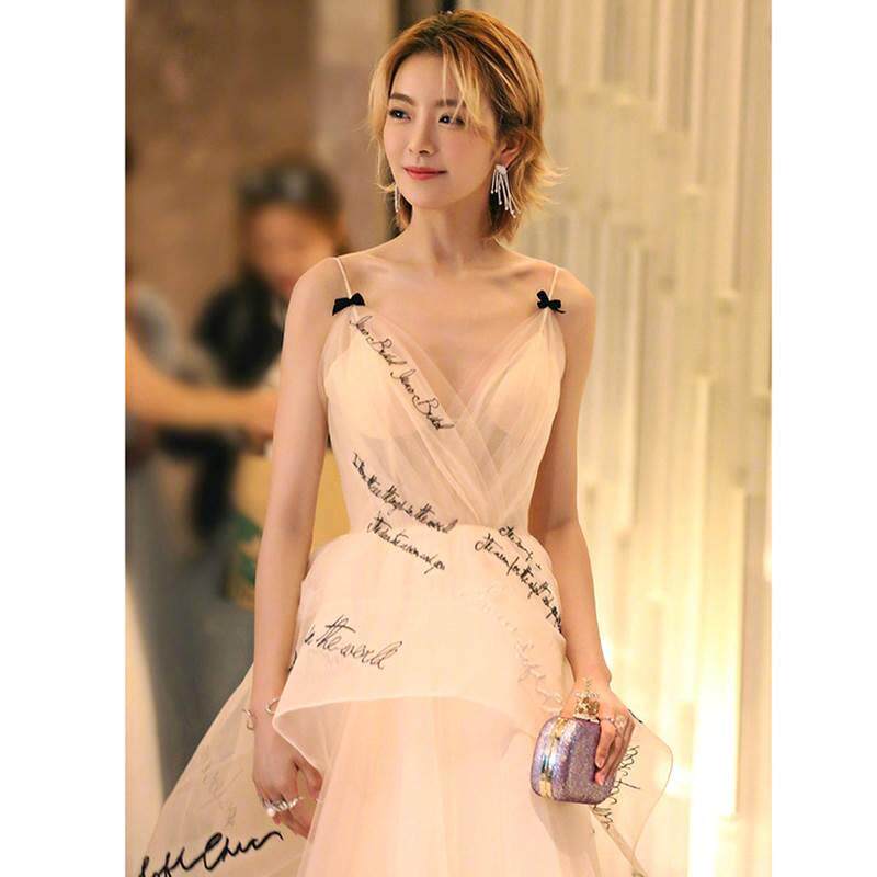 长款裙2018年会女生日聚会晚礼服派对主持人艺考新款伴娘宴会高贵|msdalam kategori Butik wanita / wanita, perkahwinan/Cheongsam/pakaian, pakaian/malam - dari Buy2taobao.com untuk memberikan perkhidmatan ejen Taobao profesional membeli