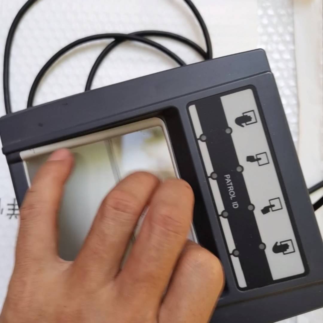 询价购-CROSSMATCH，指纹采集器，1--10指都可以