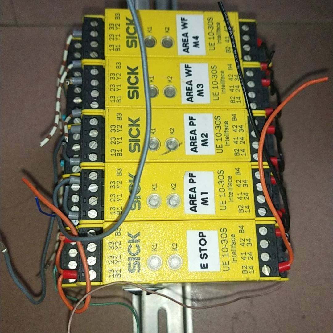询价购-SICK西克安全续电器！UE10-30S2D0，二手