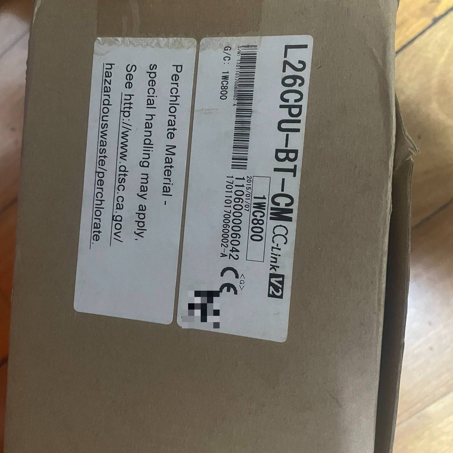 询价购-全新模块L26CPU-BT-CM一台，实物如下图