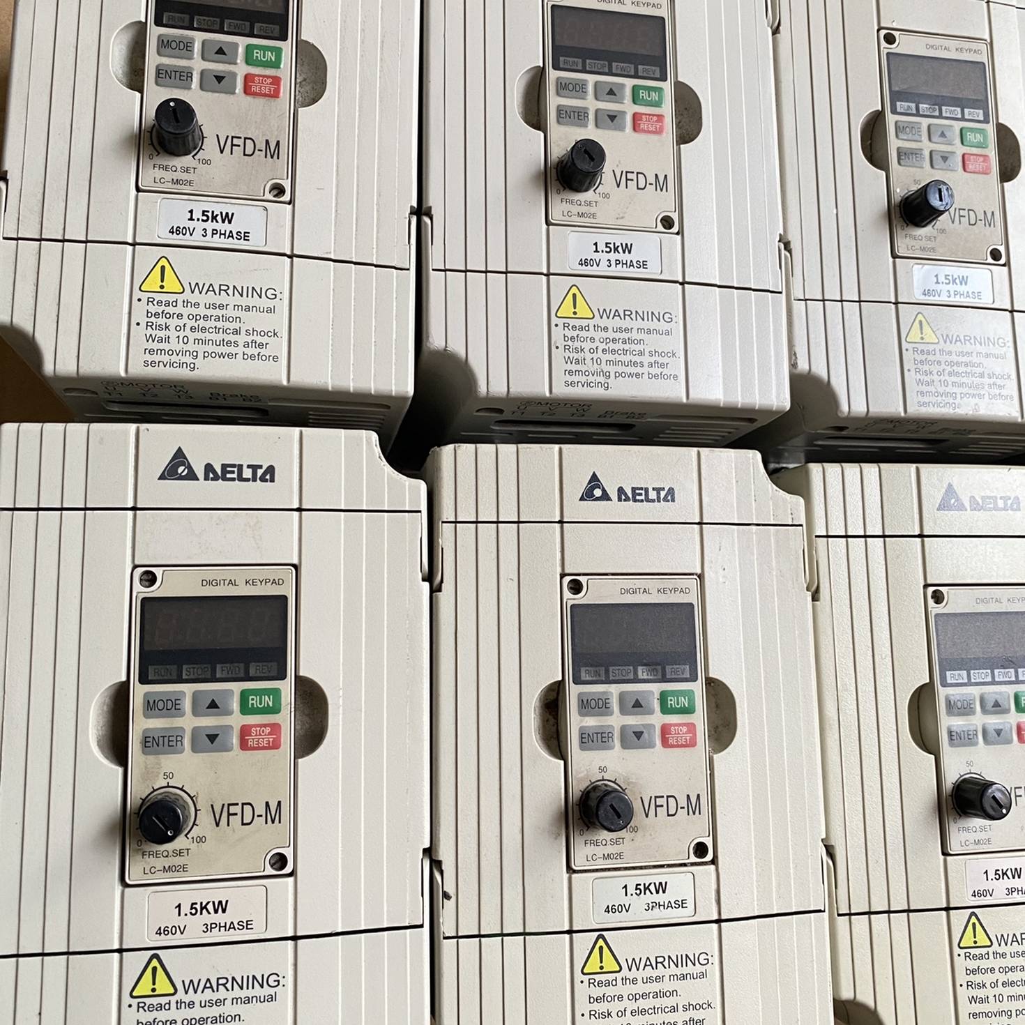 询价购-VFD015M43B台达变频器1.5kw，380v，功能完