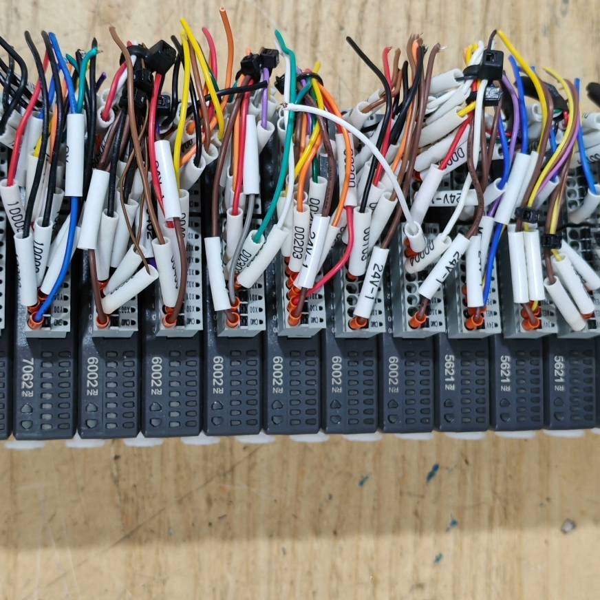 询价购-台达PLC模块R1-EC6002D0 5621 5500 R