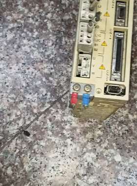 询价购-安川 驱动器 M0DEL SGDM-A5ADA-R 拆机包好