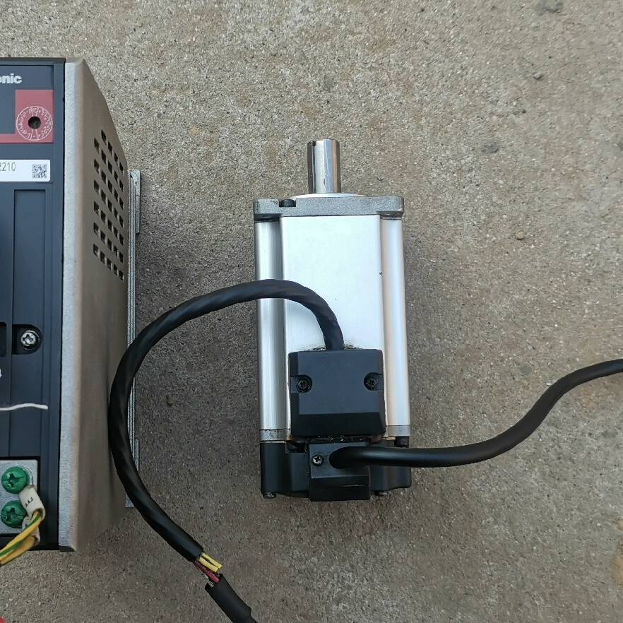 询价购-拆机伺服套装MBDJT2210+MHMJ042P1S，成