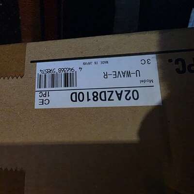 询价购-出售全新U-WAVE-R型号02AZD810D，来自日本