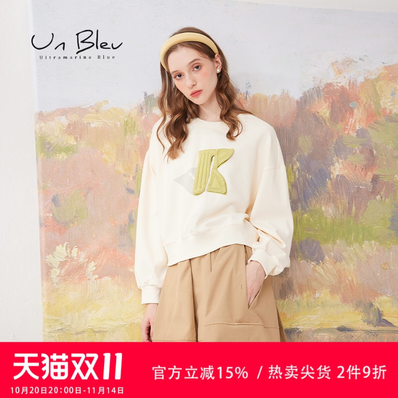 美式卫衣女秋装贴布绣圆领杏色