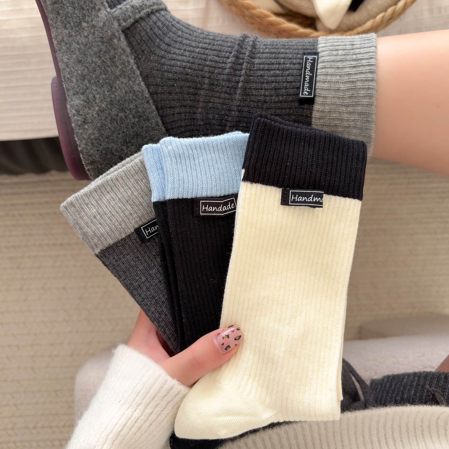 2025新款爆款纯棉袜子女中筒袜秋冬ins潮配勃肯鞋女士长筒袜全棉