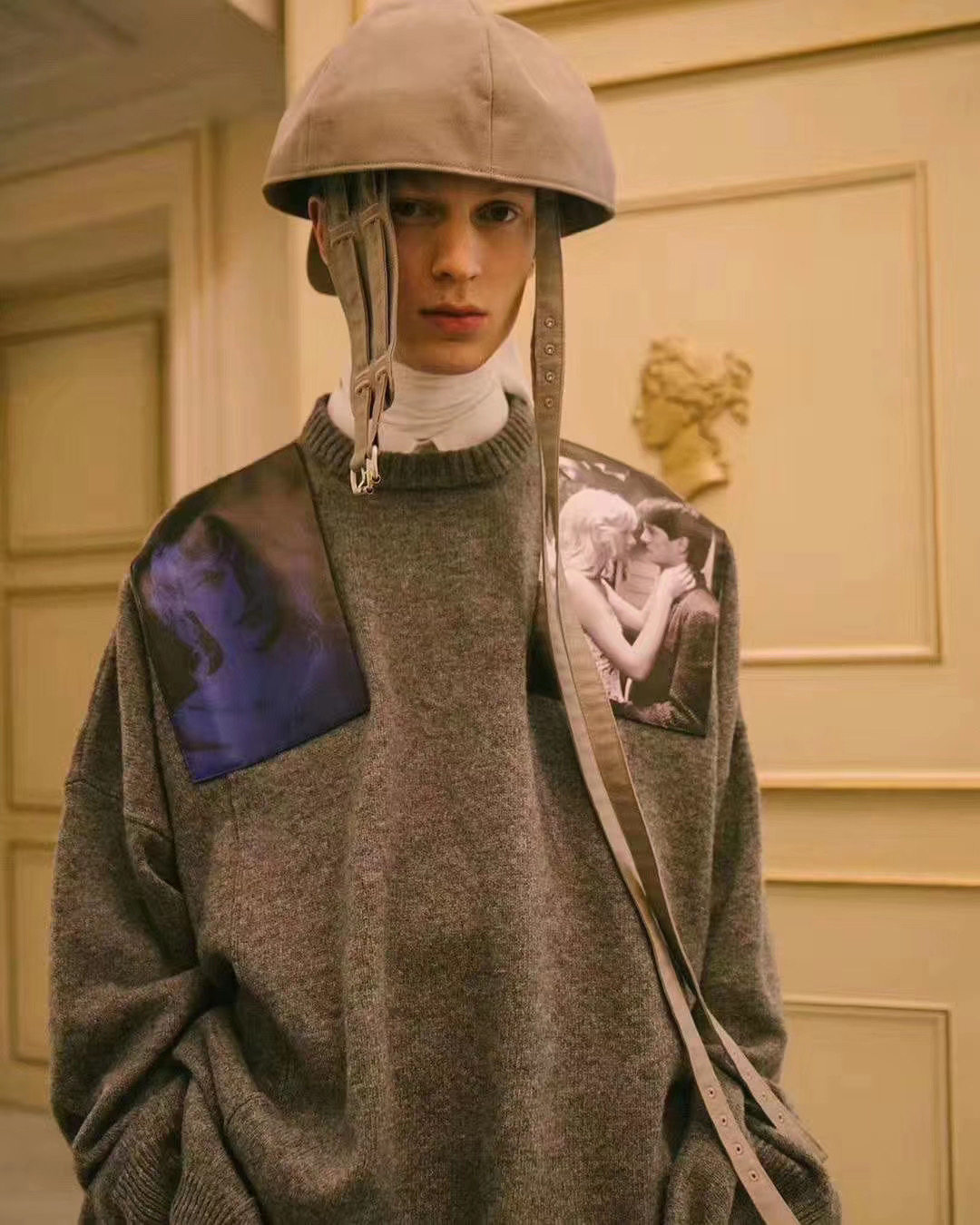 RC自主/ RAF 19FW SIMONS秋冬电影人物贴皮印花针织毛衣走秀场款