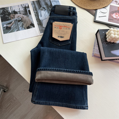 冬季加绒加厚微喇牛仔长裤