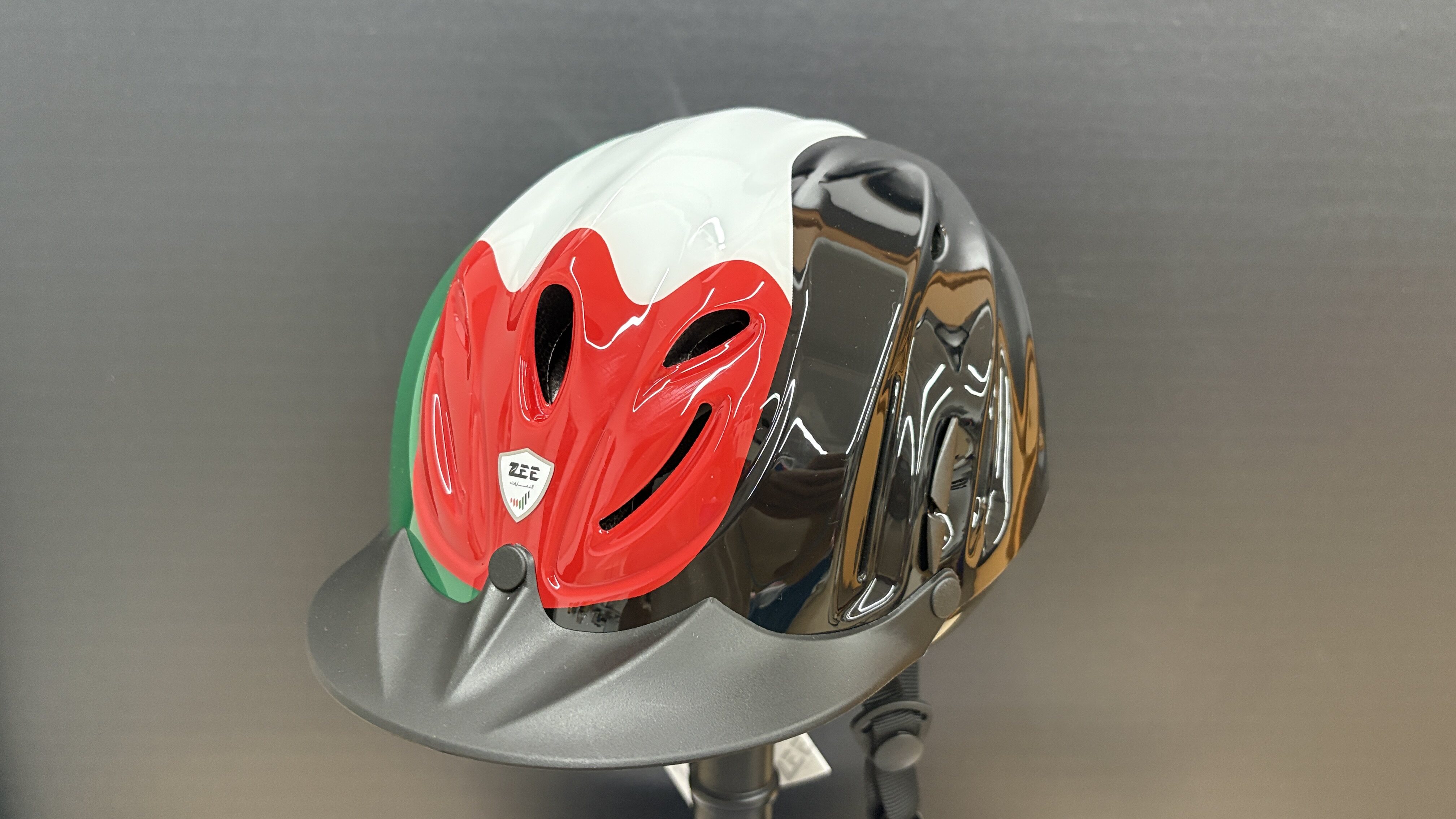 迪拜ZEE马术头盔、耐力头盔，均码54～61头围可调节