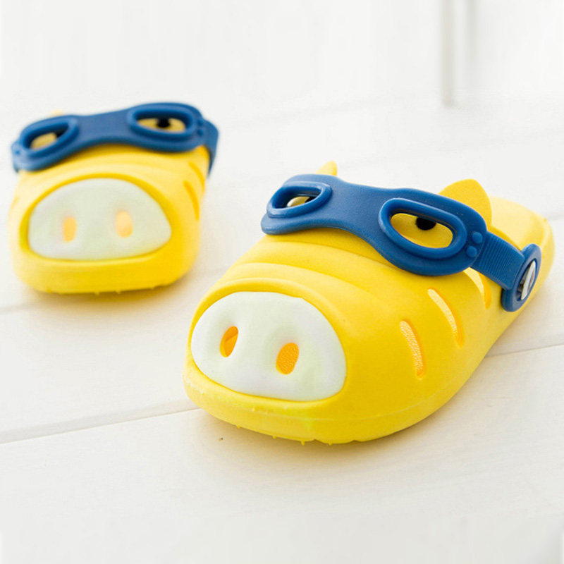 Pantoufles enfants en autre - Ref 1025531 Image 1