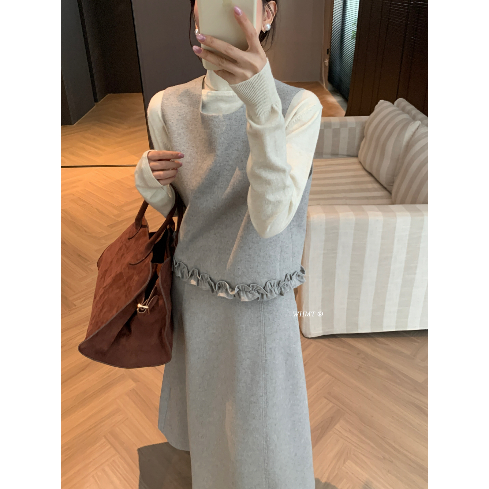 RS.WHMT羊毛呢木耳花边背心马甲松紧腰压褶A字半身裙套装Q1363