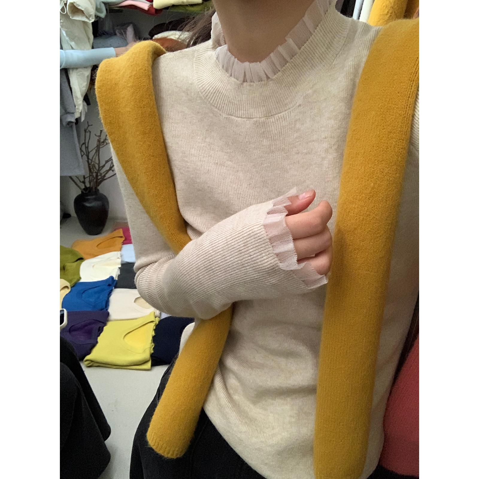 U粒-韩系蕾丝拼接设计打底衫软软软糯糯巨温柔又百搭打底衫0723