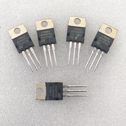 LM7905KA7905三稳压管三极管