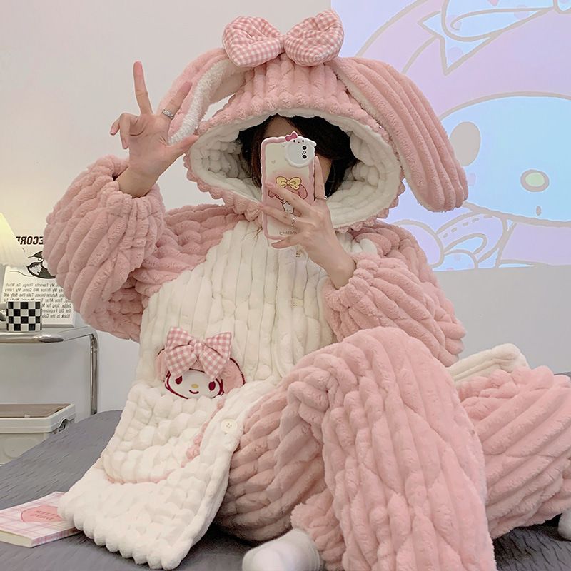 睡衣女冬季三层夹棉加厚珊瑚绒加绒保暖法兰绒可爱可外穿家居服