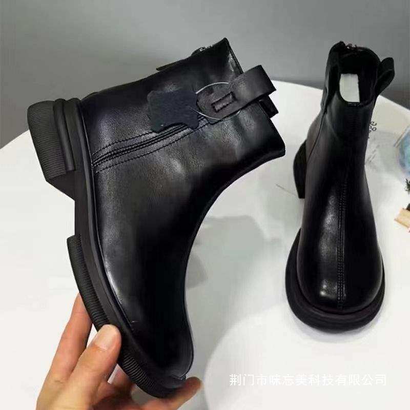 低跟马丁靴女2025新款英伦风显瘦百搭休闲短靴气质简约单靴子,女鞋,切尔西靴,淘宝优惠券,粉丝福利购,淘宝优惠卷