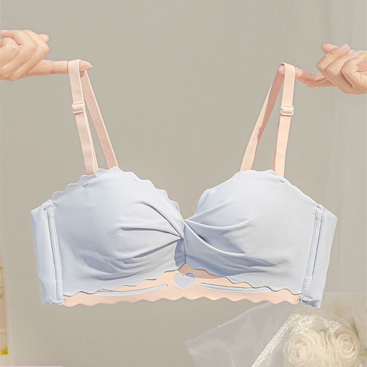 内衣少女小胸聚拢薄款夏季无钢圈收副乳防下垂平胸显大文胸罩套装