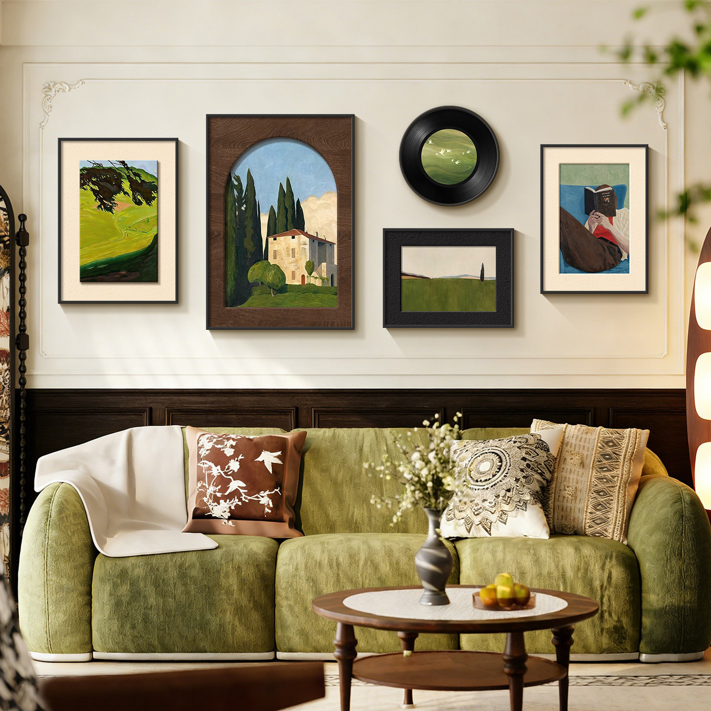 中古风客厅装饰画背有靠山沙发背景墙挂画小众艺术复古组合墙壁画