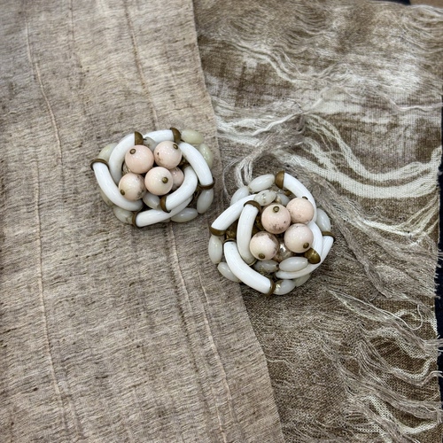 中古默认微瑕不退换 白粉撞色串珠老铜耳夹