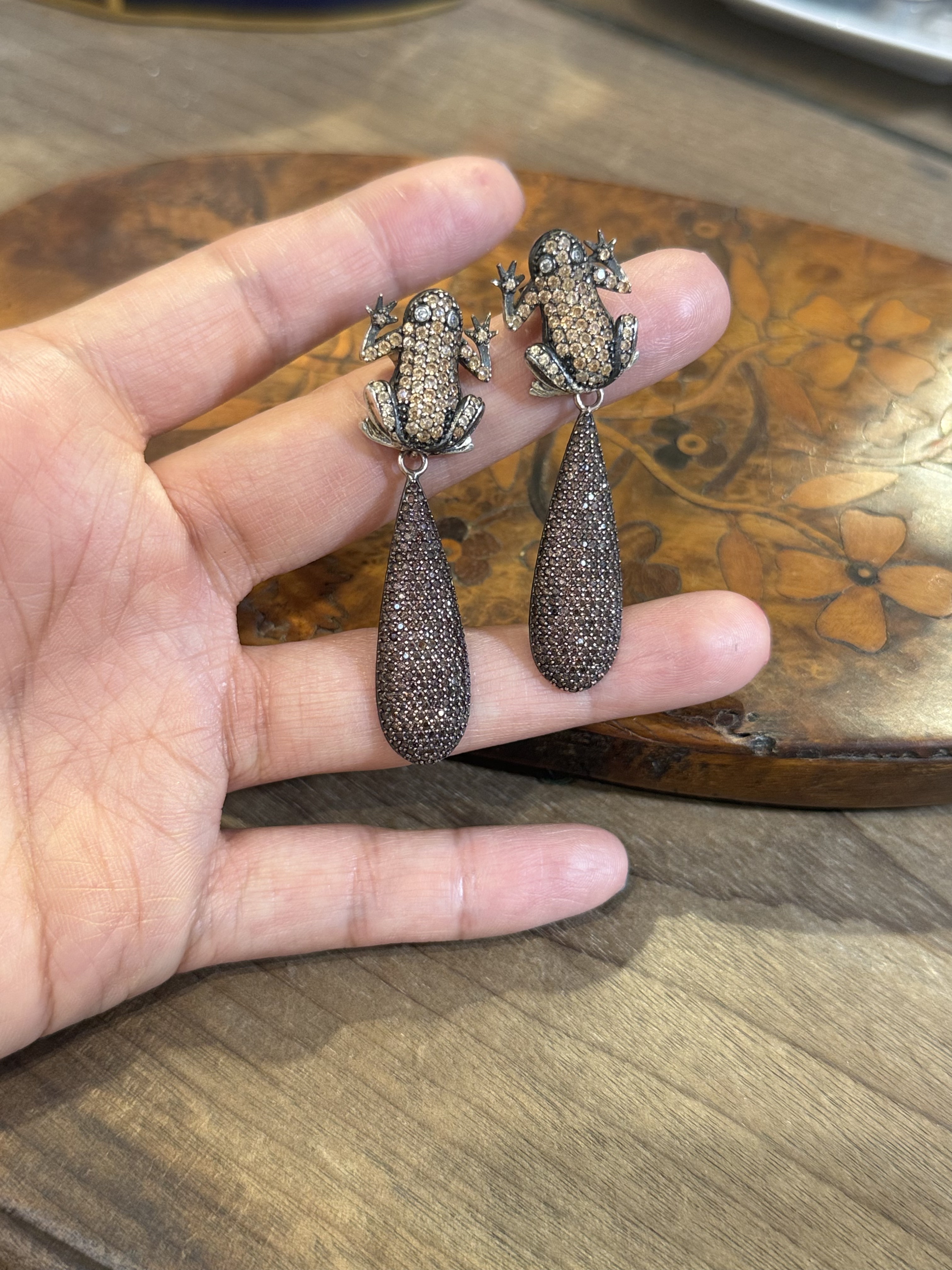 中古默认微瑕不退不换 满镶金蝉银耳环银耳钉 意大利