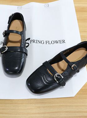 诗路花语V6M女鞋2026春真皮复古英伦风双扣带雕花平底单鞋91-6016