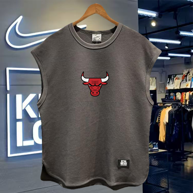 奥莱折扣 /有运费险 / 运动休闲棉背心 / 公牛队球服宽松无袖坎肩,男装,背心,淘宝优惠券,粉丝福利购,淘宝优惠卷