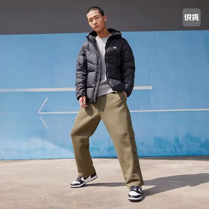 Nike STORM FIT运动防风保暖短款拼接拉链连帽羽绒服 DV1132-101