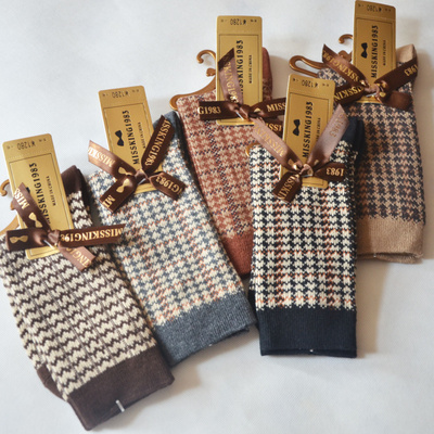 复古冬季加厚千鸟格时尚中筒袜子