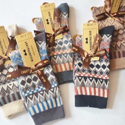 特价MISSKING1983竖彩提花春秋冬季加厚时尚中筒袜子筒长20CM
