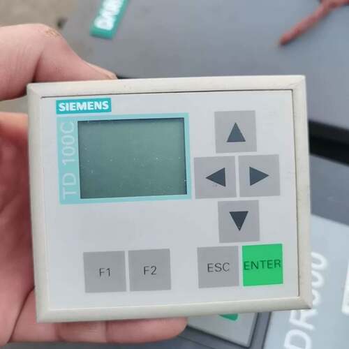 可维修西门子6ES7 272-1BA10-0YA1议价