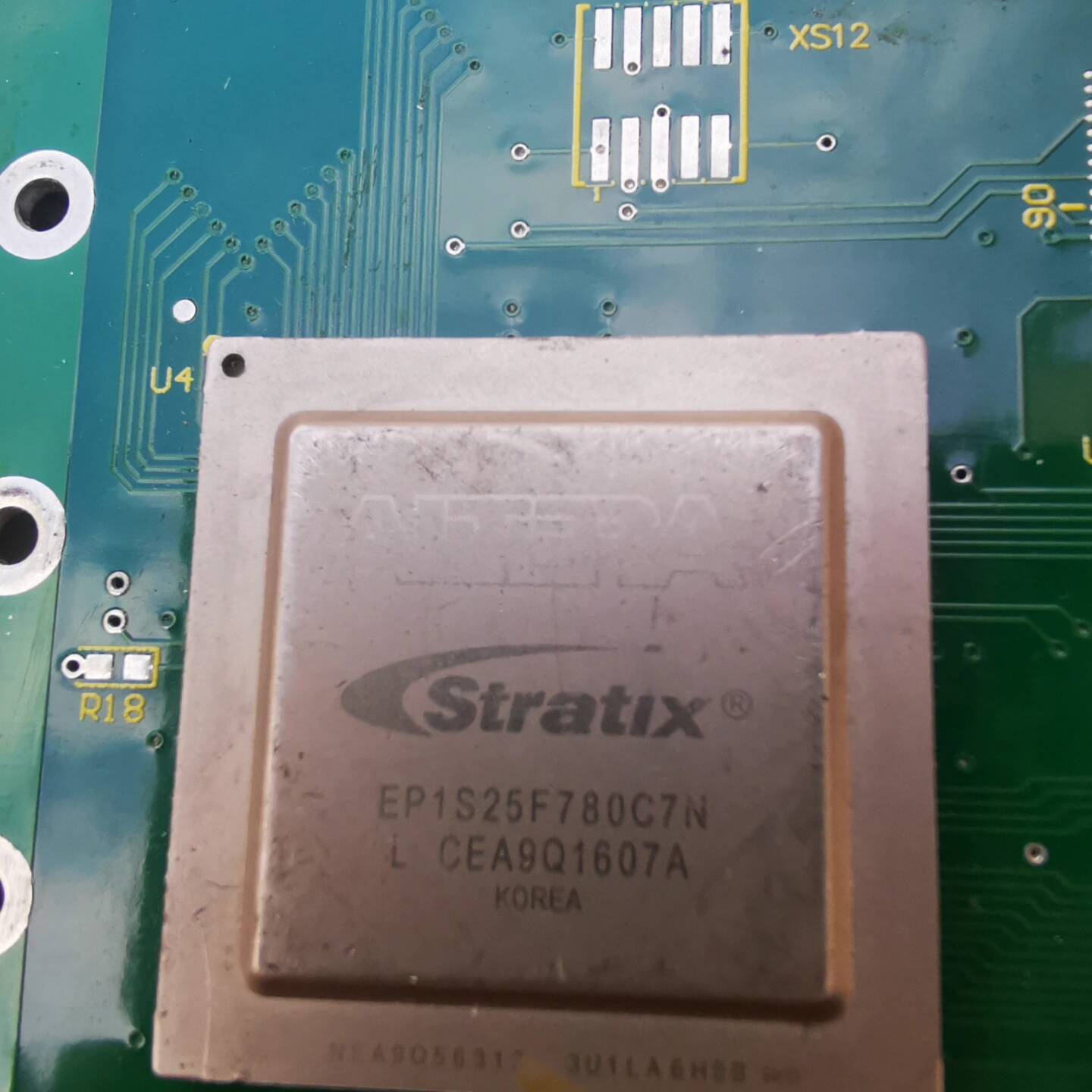 可维修ALTERA Stratix芯片，型号EP1S25F780C议价 - 实物图