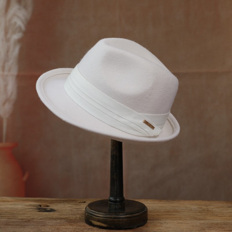 礼帽白色秋冬卷边羊毛帽子英伦时尚男女黑色短檐欧美爵士帽逛街