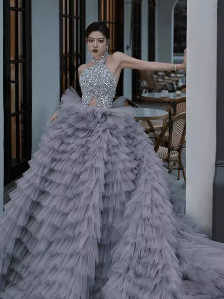 Sexy advanced wedding dress suitable for photo sessions, backless Sexy advanced wedding dress suitable for photo sessions, backless
