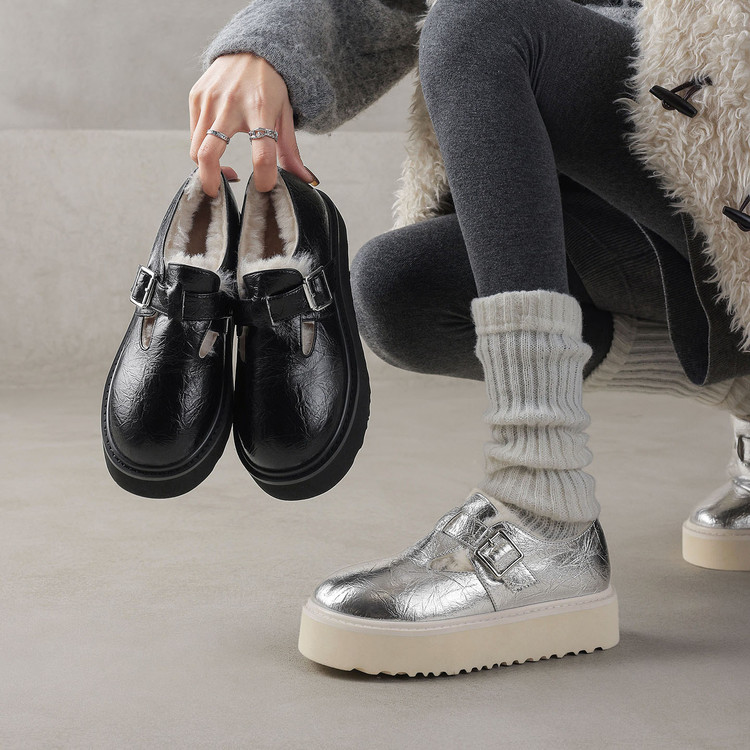 4cm厚底勃肯鞋女全包2025年冬季新款增高单鞋真皮加绒保暖小皮鞋