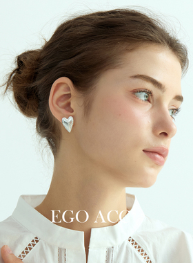 EGOACC复古做旧爱心耳钉夸张