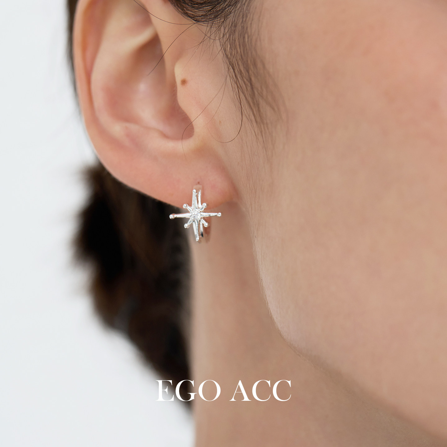 EGOACC璀璨八芒星微镶锆石耳扣